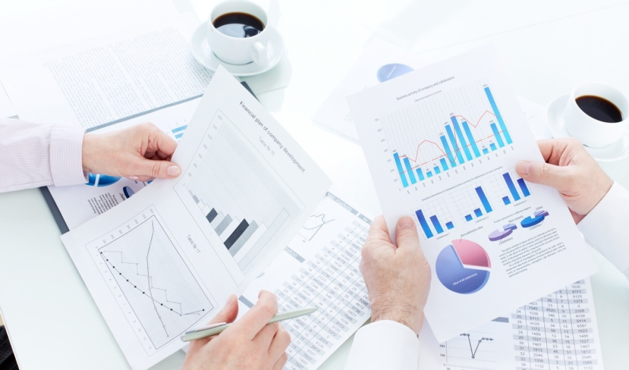 How to implement financial management reporting in a Ukrainian company